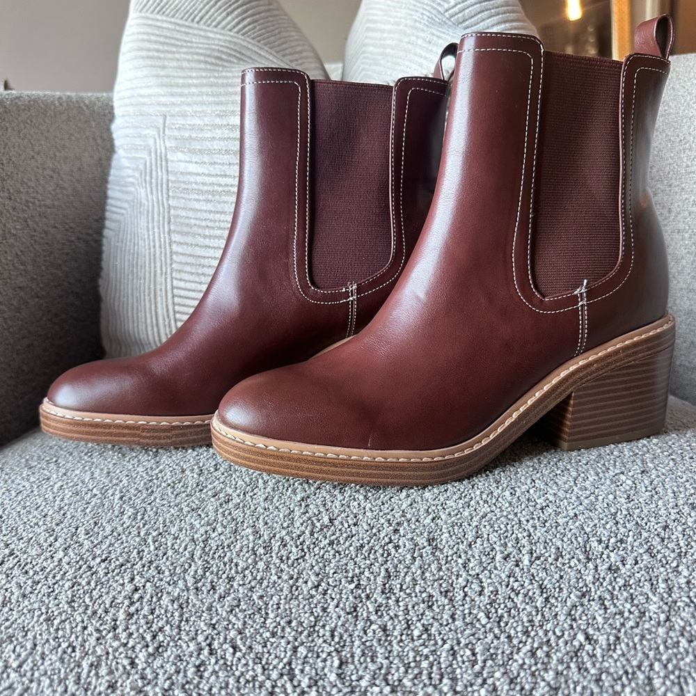 NEW!!! Marc Fisher
Women's Modesty Block Heel Dress Booties